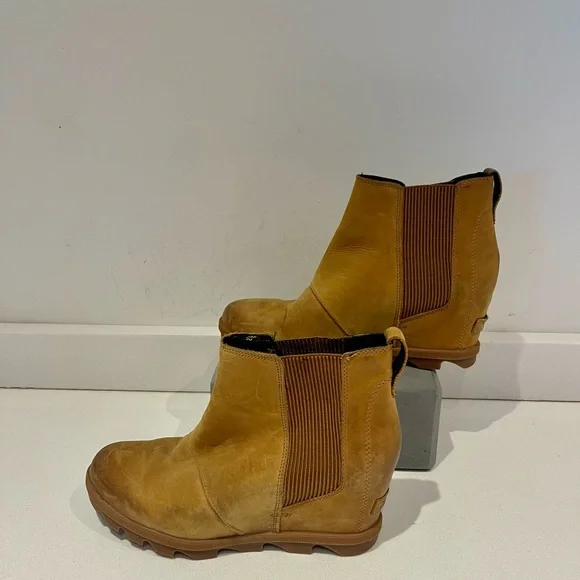 SOREL Joan of Artic Rhapsody Wedge Snow Boot elk camel color Size 10.5 - Picture 9 of 15